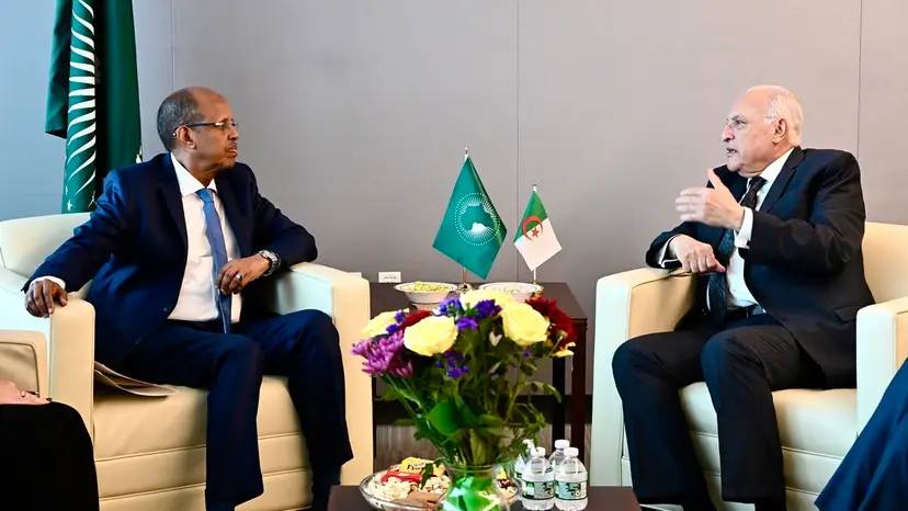 M. Attaf s'entretient avec le président de la Commission de l'Union africaine