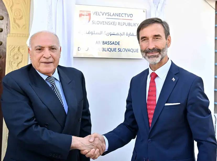 Mr. Attaf presides, alongside his Slovak counterpart, over the official inauguration ceremony of the Embassy of the Slovak Republic in Algeria.