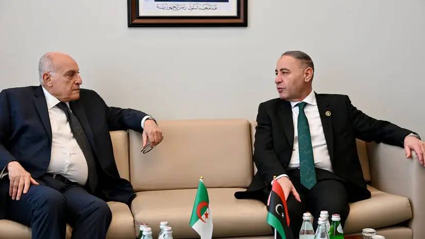 M. Attaf rencontre son homologue libyen