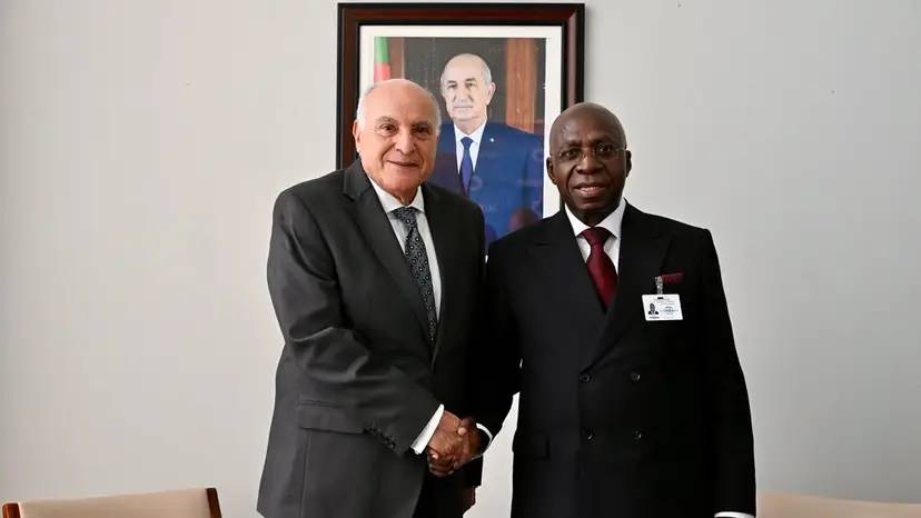 M. Attaf s’entretient avec le ministre angolais des Relations extérieures à New York